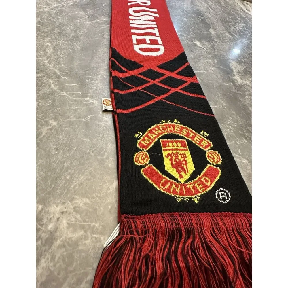 Manchester United (Premier League) Double Sided Winter Scarf 7.